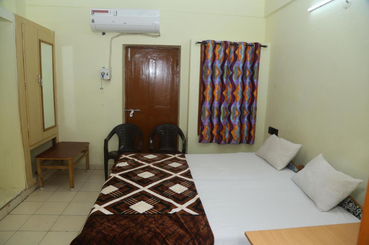 New Sonar Bangla Guest House Вішакхапатнам Екстер'єр фото